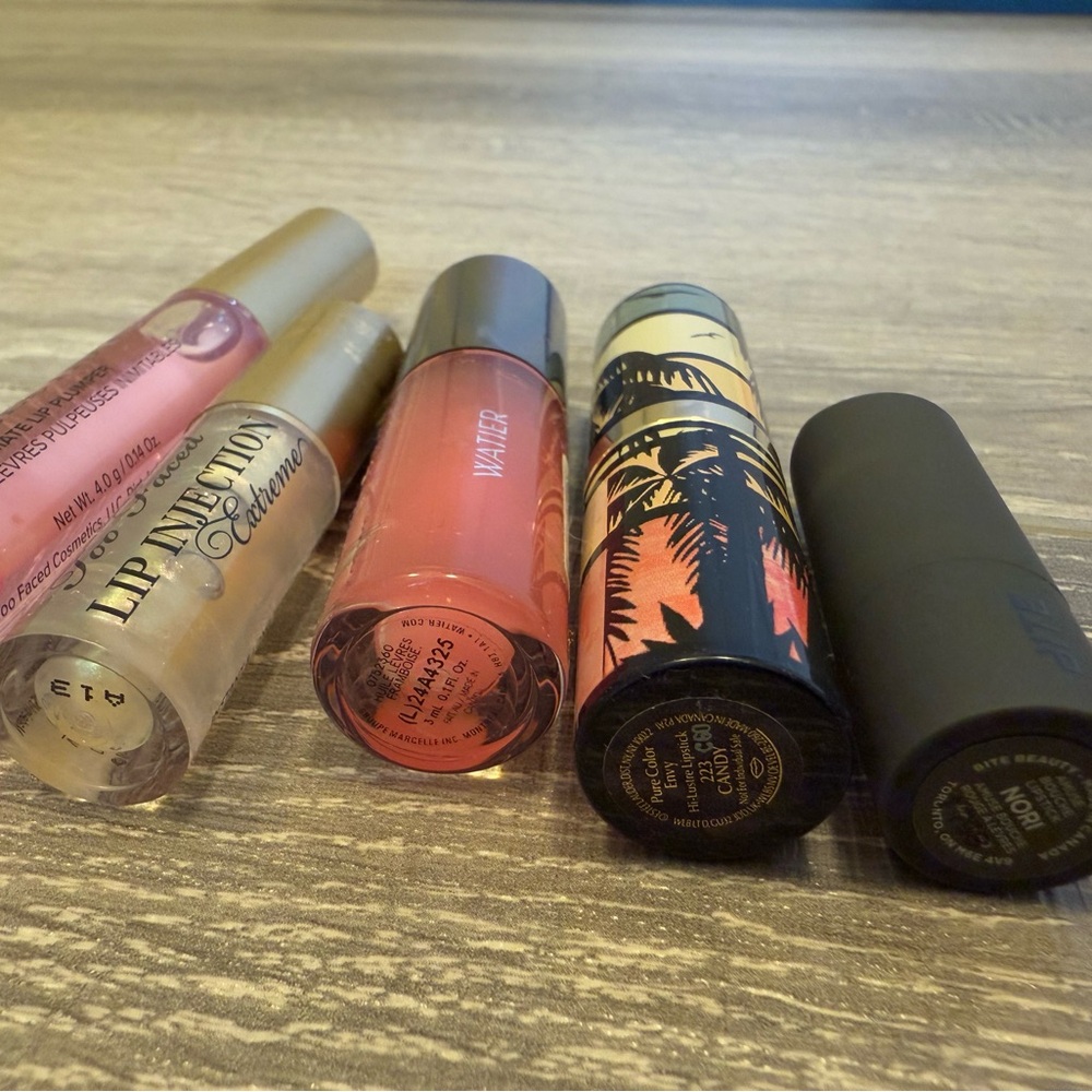 Peachy and Berry Lip Balm and Gloss Collection with Decorative Packaging